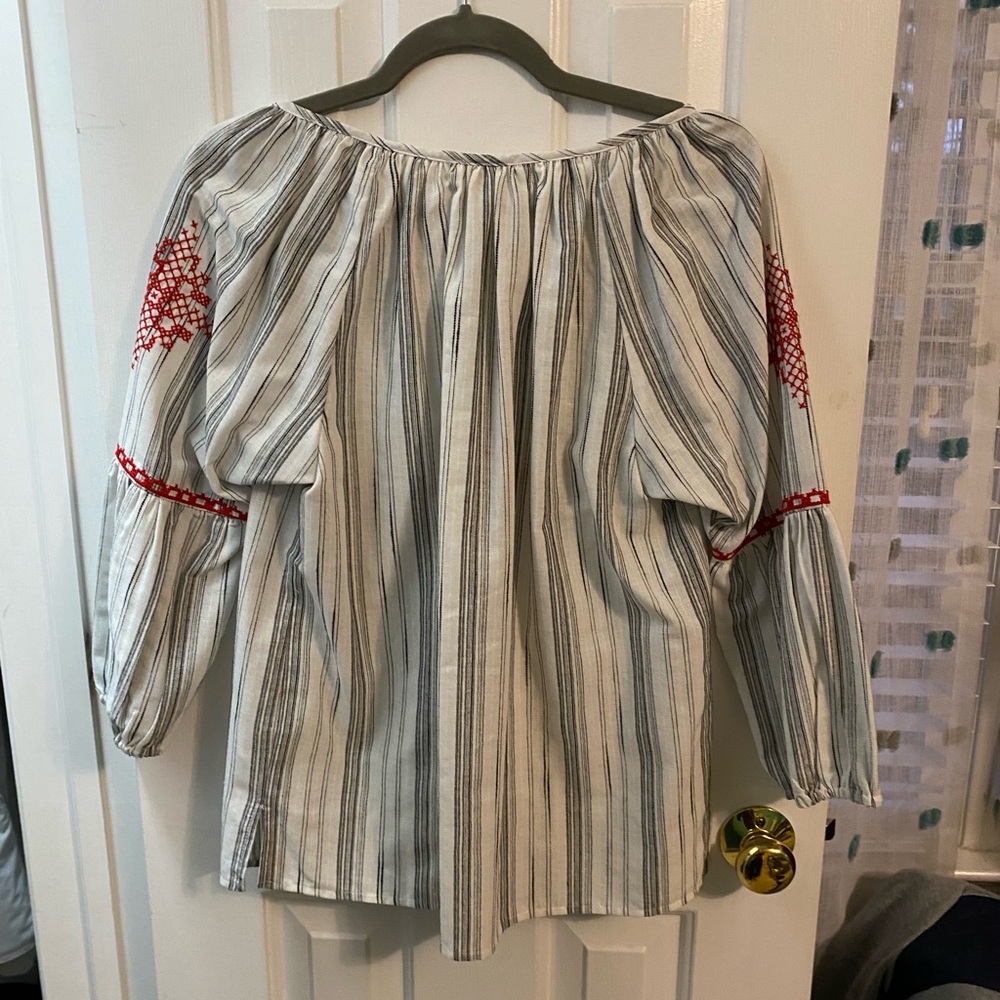 Jade Top - Picture 3 of 3